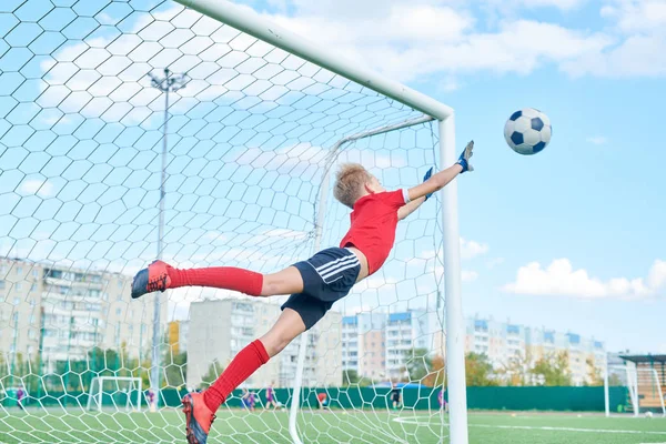 Erling Haaland – Sức mạnh không thể ngăn cản của Manchester City